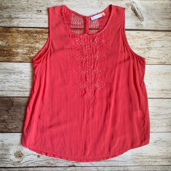 ✨Francesca's Aztec Top - Picture 1 of 6